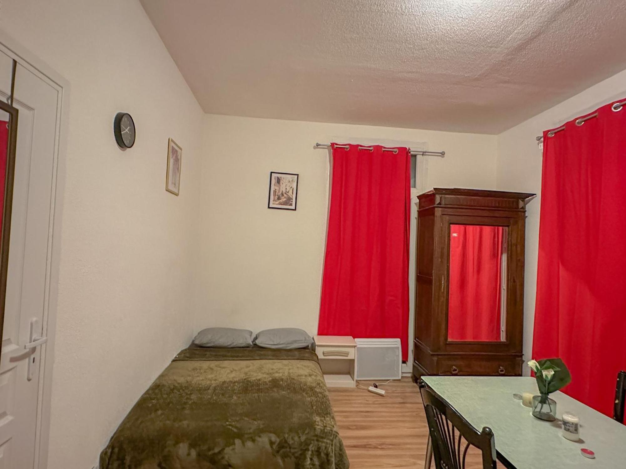 Charmant Studio Avec Balcon Перпиньан Экстерьер фото