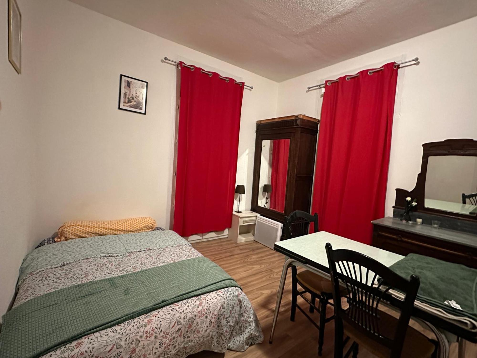 Charmant Studio Avec Balcon Перпиньан Экстерьер фото